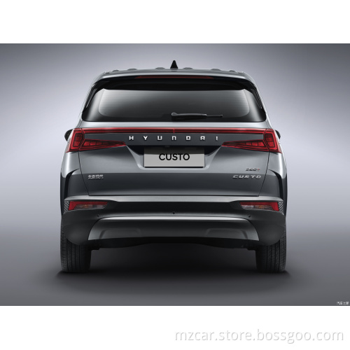 Hot Sale Mpv Hyundai Custo 1.5t 170hp L4 Gasoline Cars 7 Seats New Cars With Comfortable Configuration